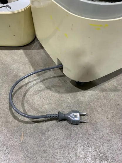 National MC-3000D Vacuum