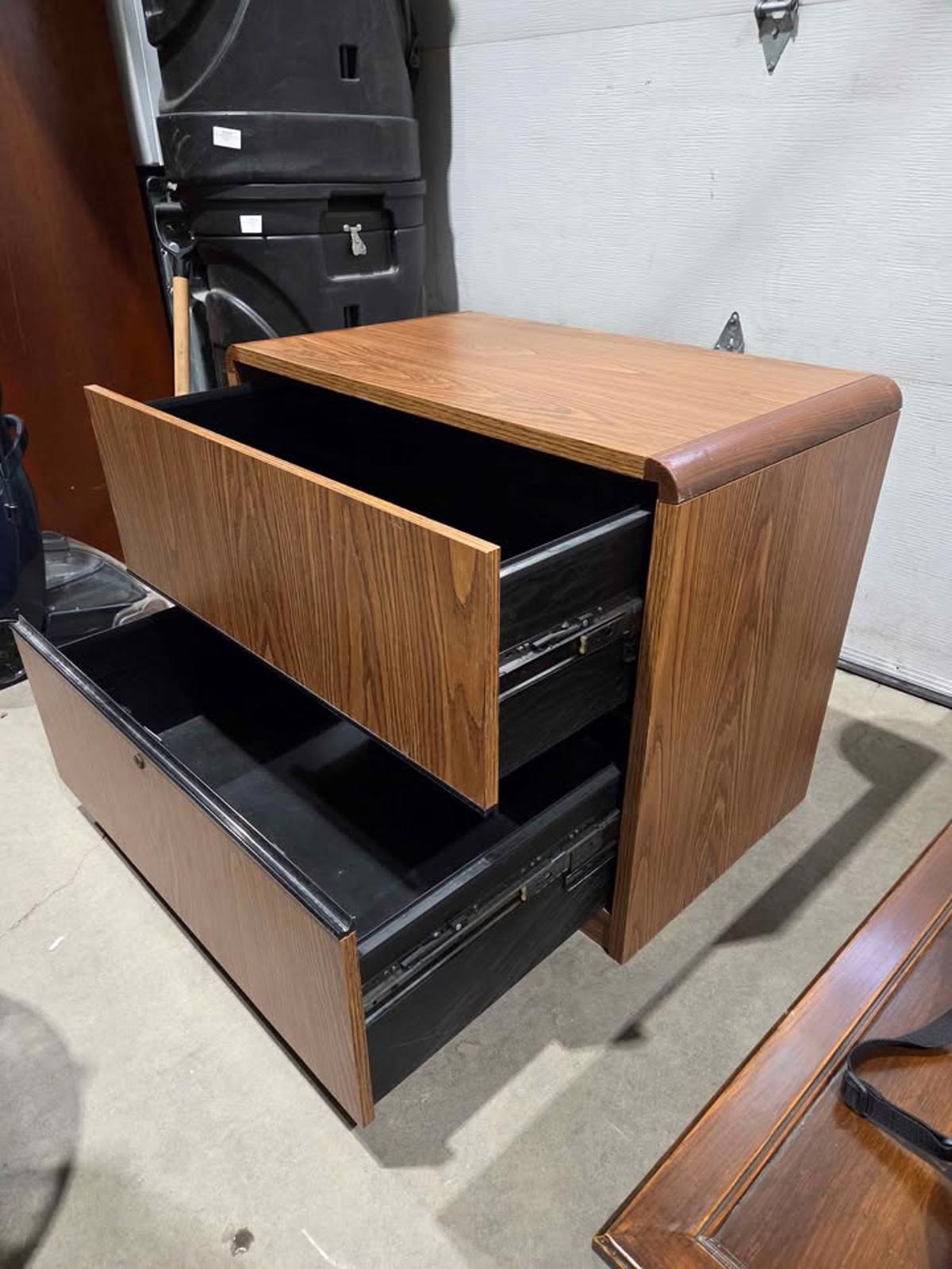 Wood 2-Drawer Filing Cabinet