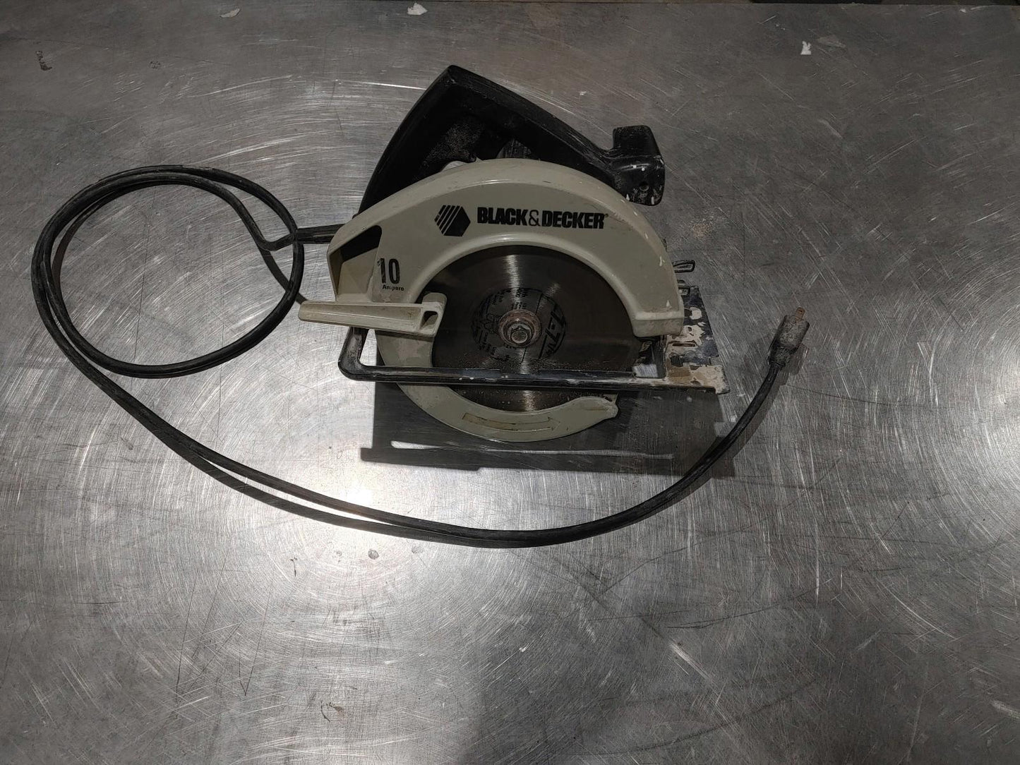 Black and Decker Circular Saw 180mm (7 1/4") 10amp Black/Grey - Fair