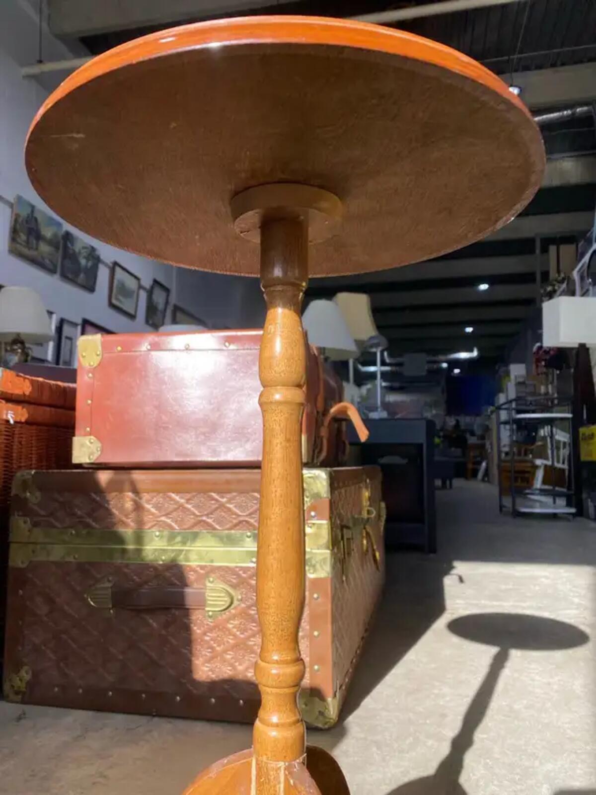 Round Wooden Plant Stand