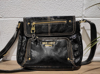 NINE WEST BLACK BUCKLE SHOULDER BAG