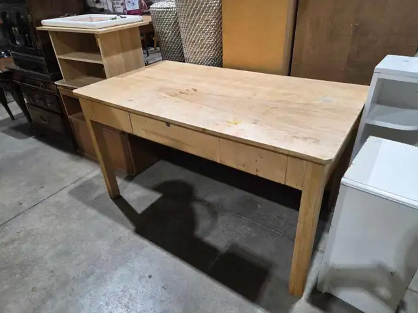 Solid Wooden Desk - Arts/Crafts