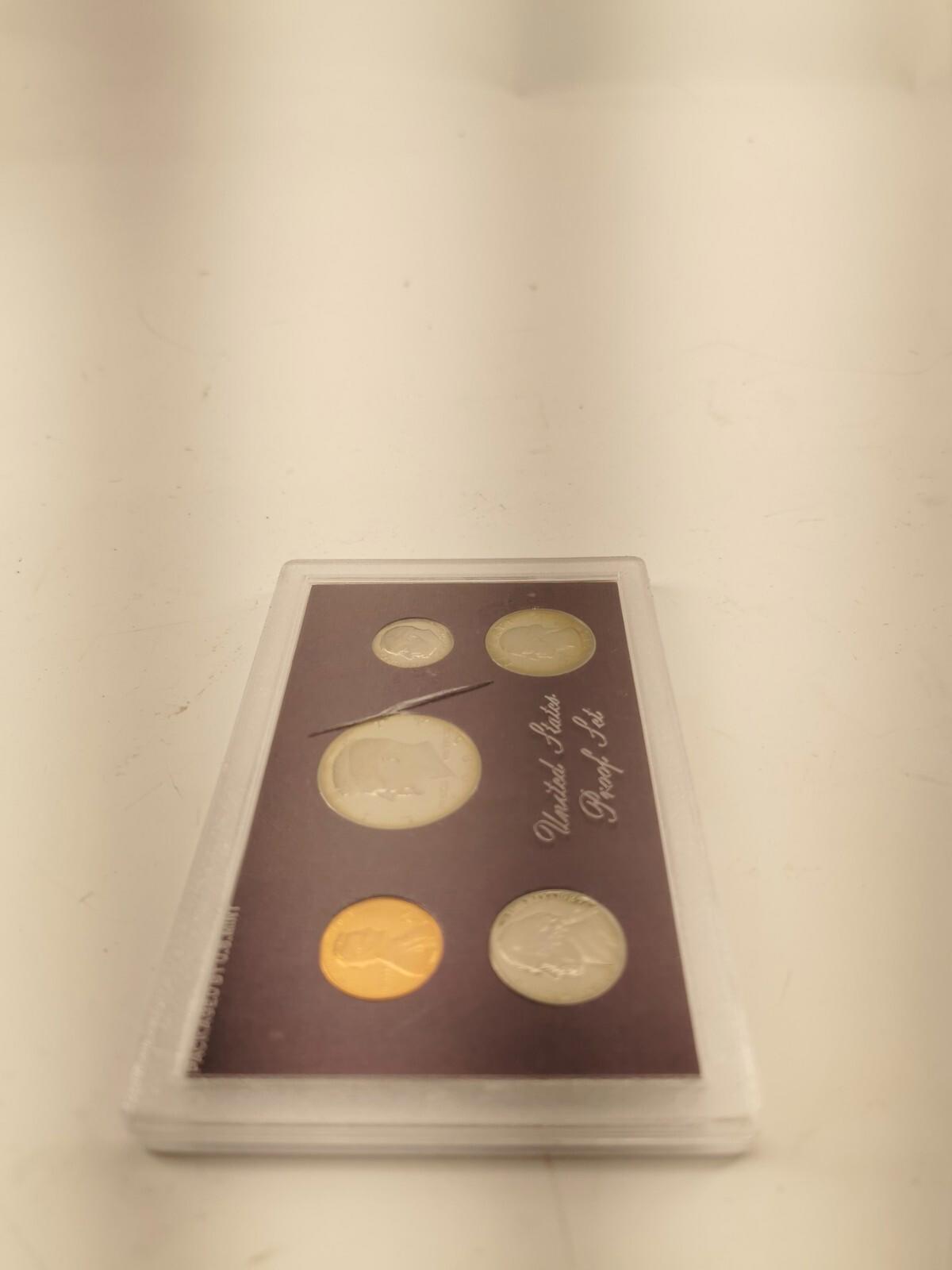 Coffret de 5 pièces de 1984 de l’U.S. Mint, emballage officiel d’origine du gouvernement américain