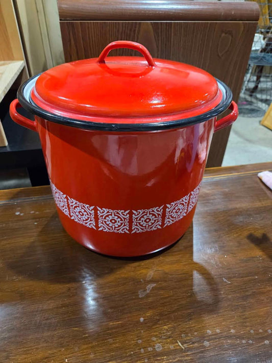 Red Enamel Stock Pot with Lid