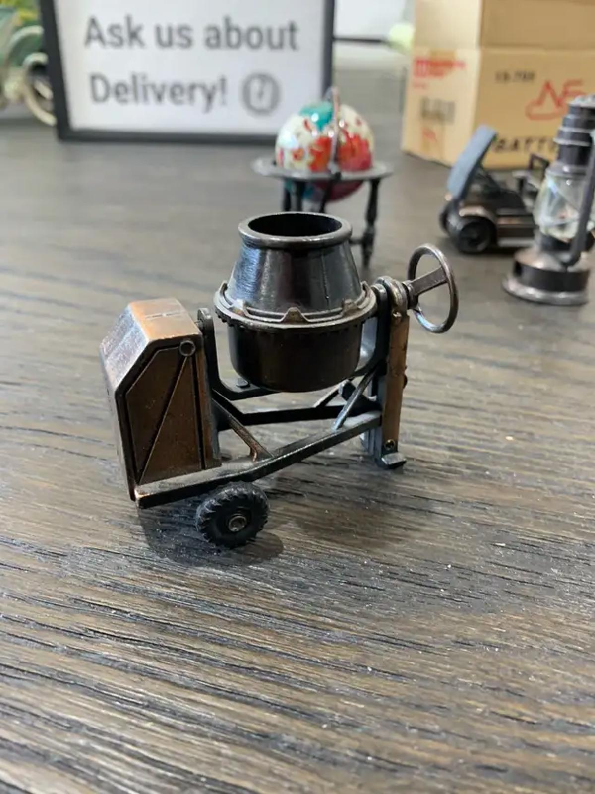 Novelty Metal pencil sharpeners - 5 available