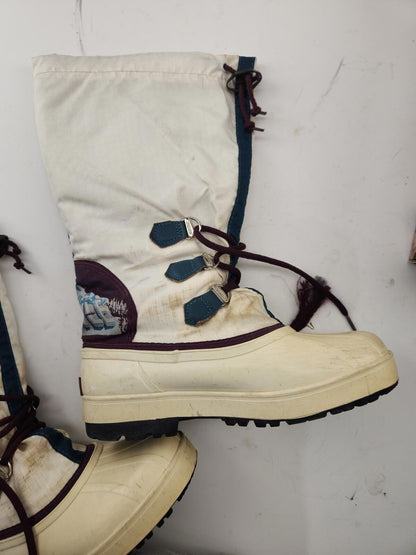 Sorrel Womens Boots - size 9