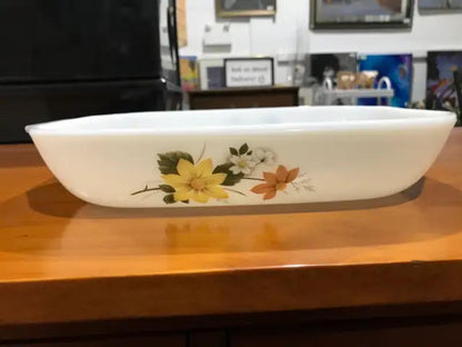 Vintage Pyrex Baking Dish - Autumn Glory 9 x 11