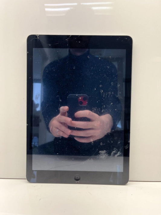 iPad Air 1st Generation Wifi A1474 Black Cracked Glass