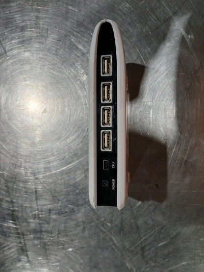 Iogear usb 2.0 Hub and Card Reader