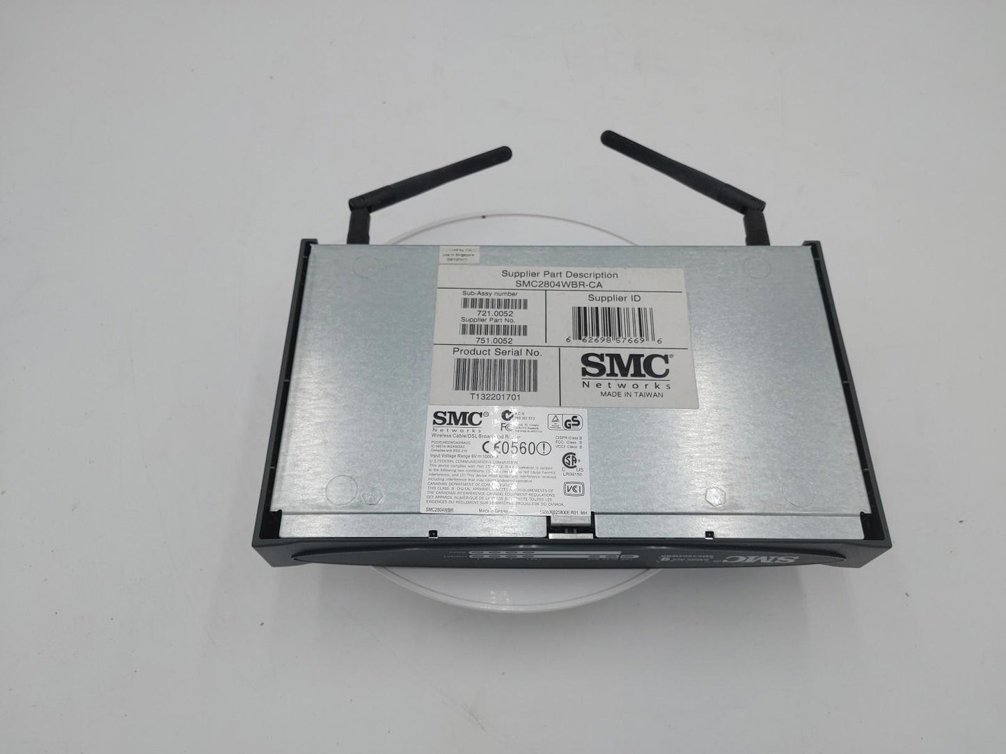 Excellent Condition SMC Networks Wireless/DSL Router SMC2804WBR Grey Untested