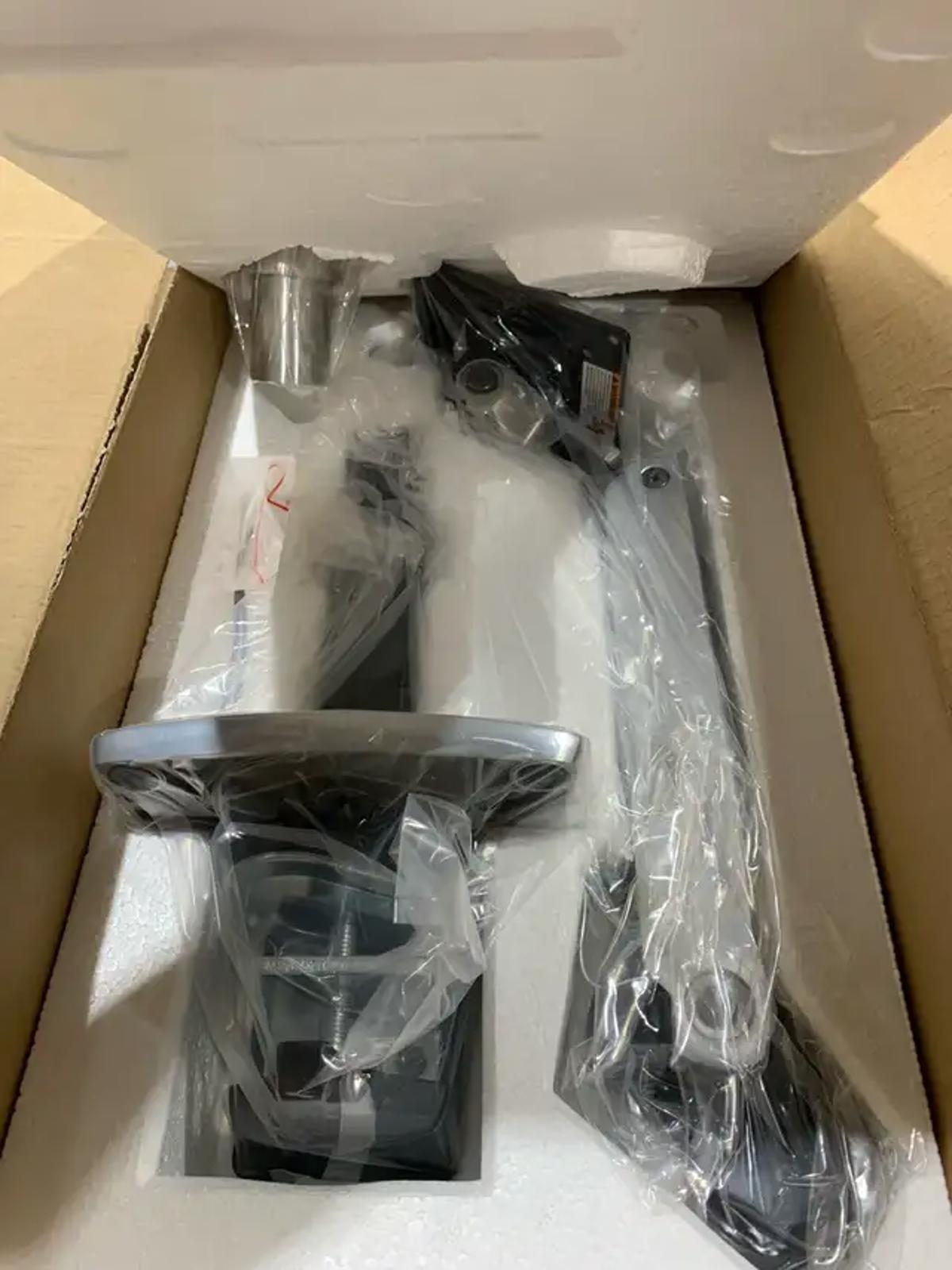 Ergotron LX Desk Mount