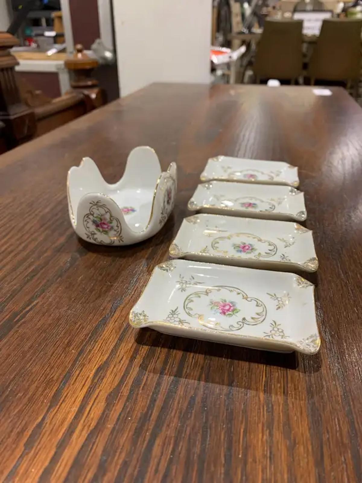 Vintage stacking jewlry trays