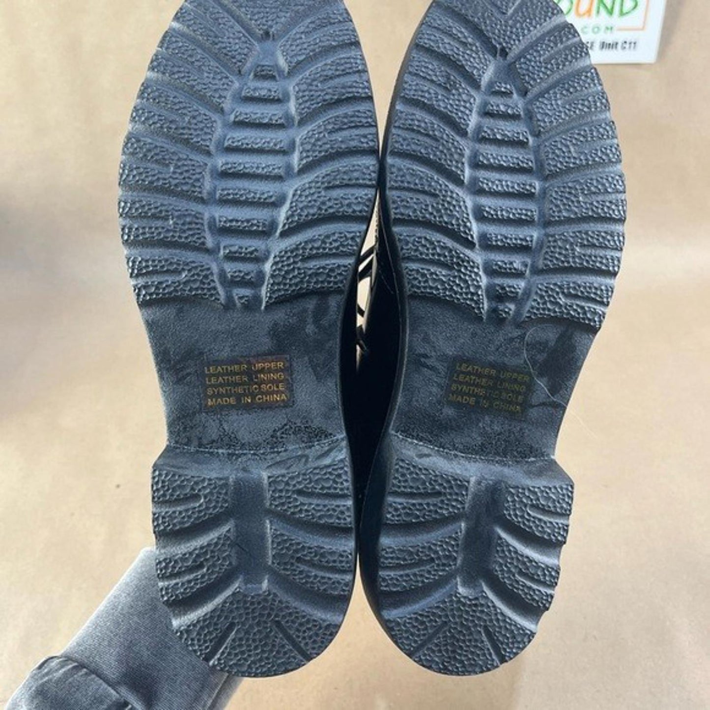 Django & Juliette Women’s Oxford Shoes (Size 8.5)