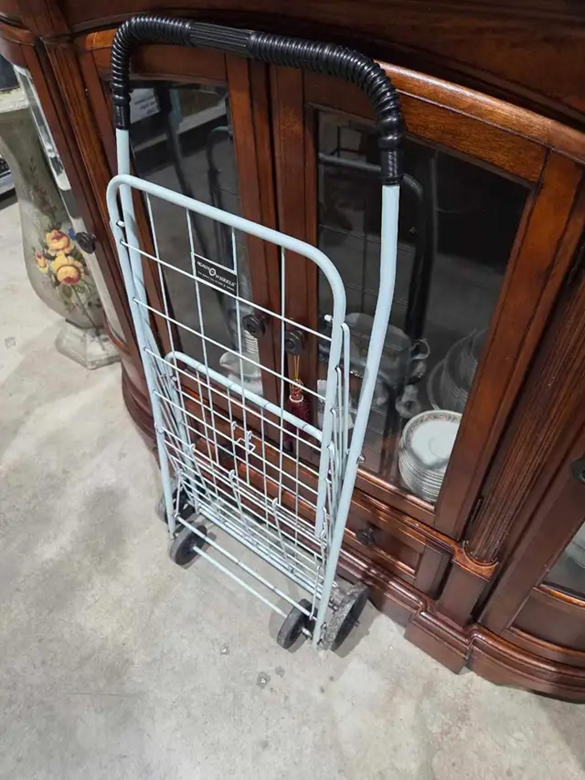 Easy Wheels Folding Cart