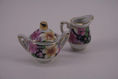 Mini teaset (mixed flower W/Gold) 7 PIECES