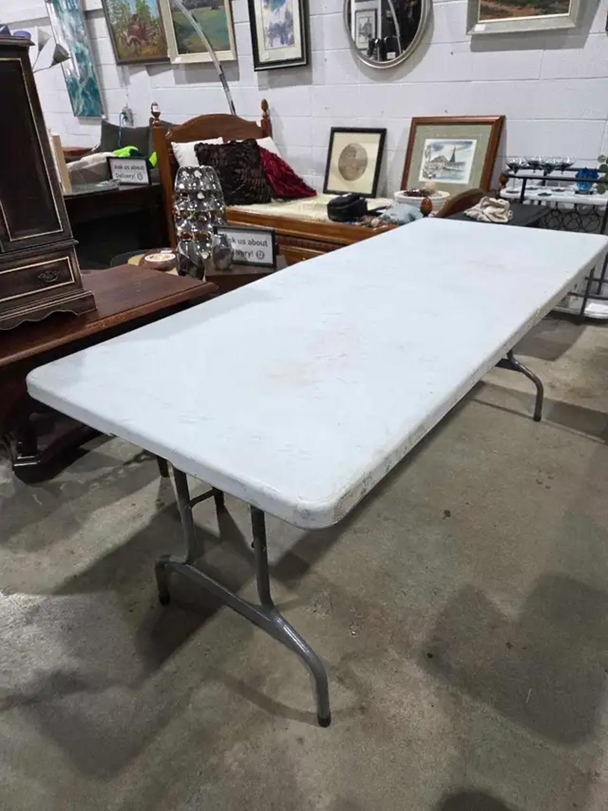 6ft Folding Table