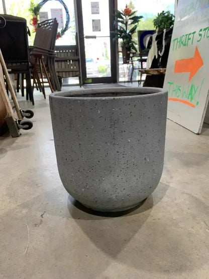 Medium Concrete Planter Pot