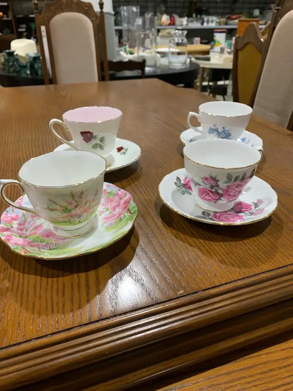 Floral Fine Bone China Tea Cups