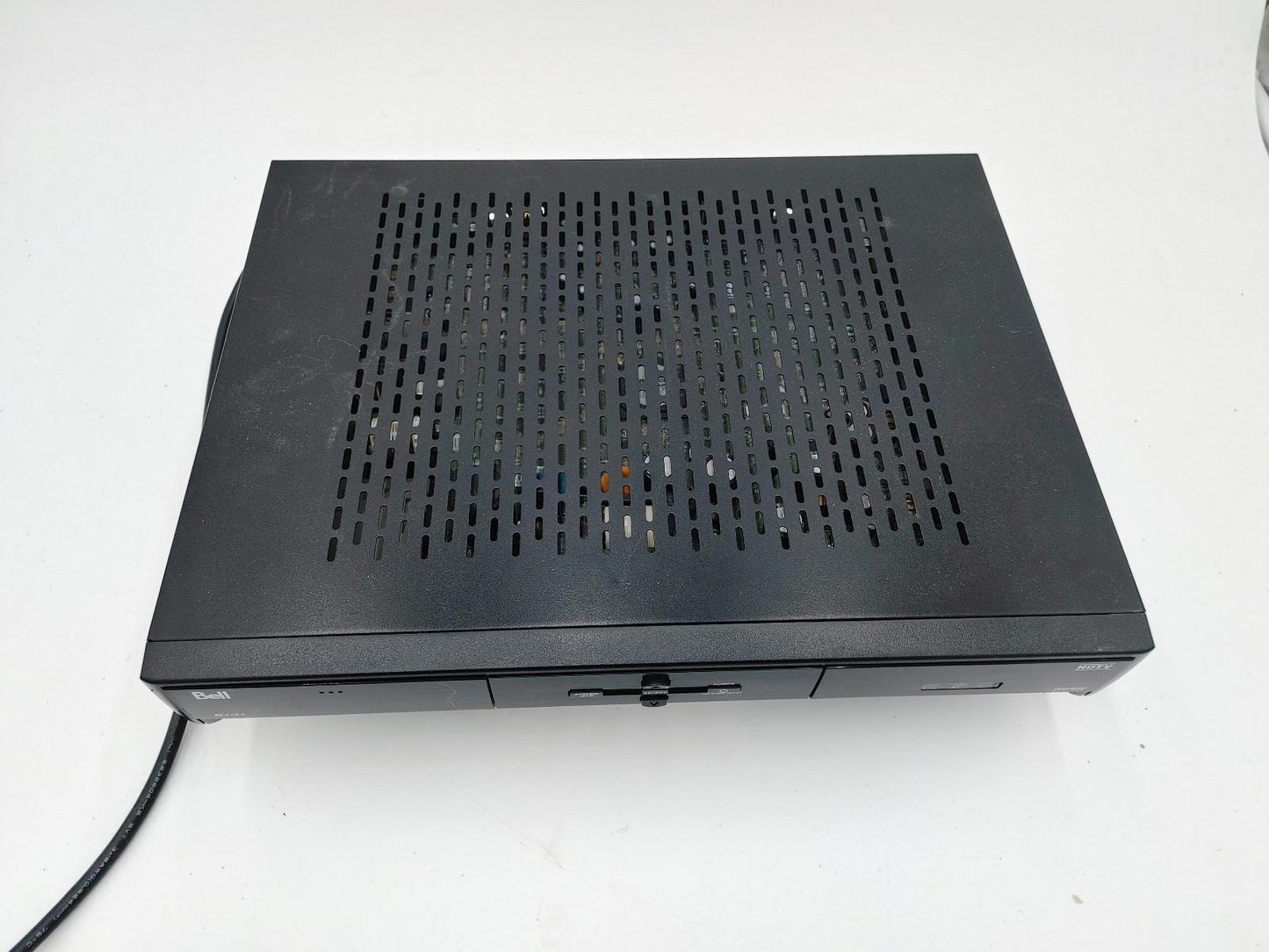Good Condition Bell HDTV Box Model 6131 Power Tested Black