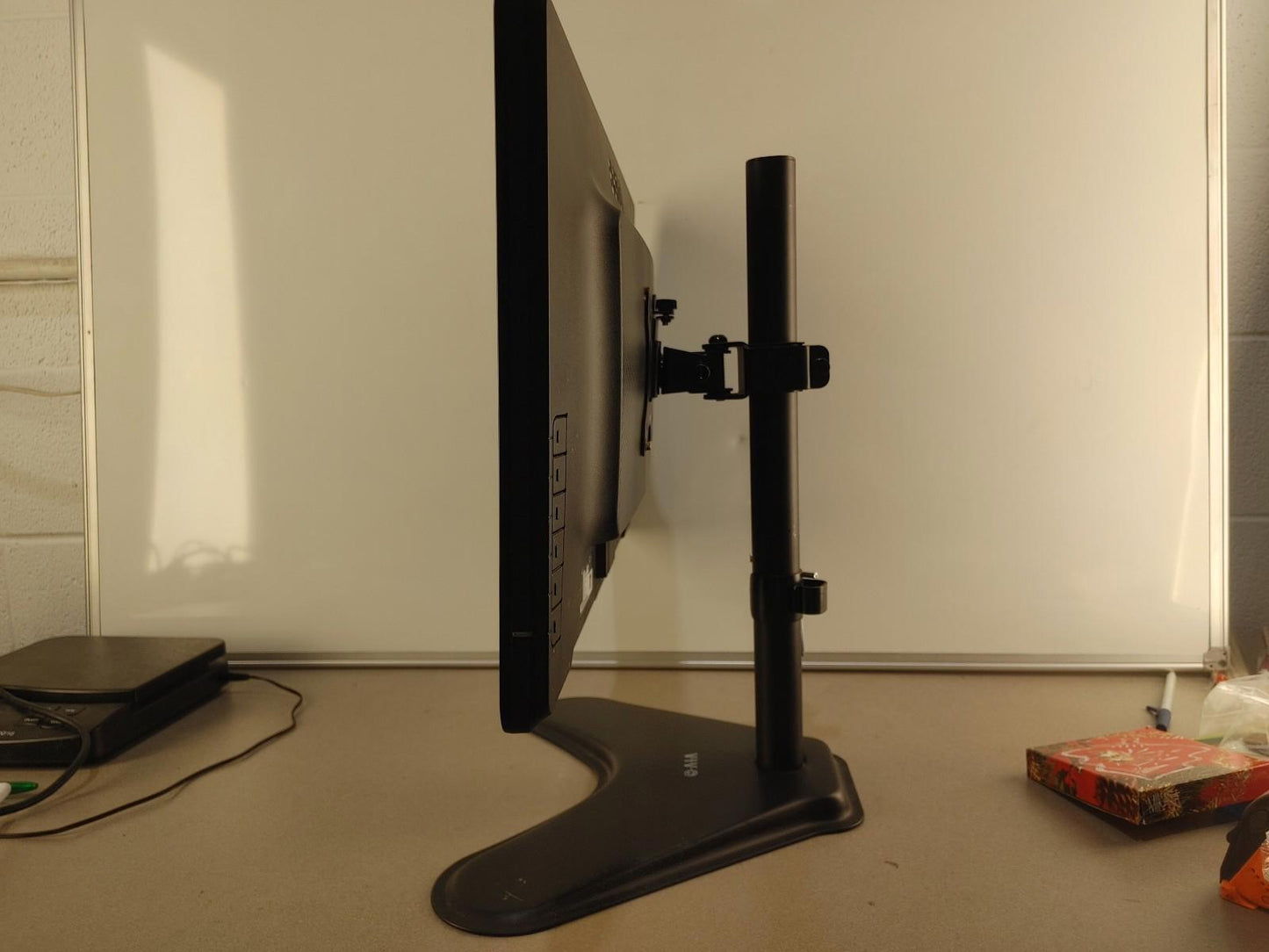 BenQ GL2460-B 24inch HDMI FHD 1080P Monitor with Vivo Stand Black - Fair
