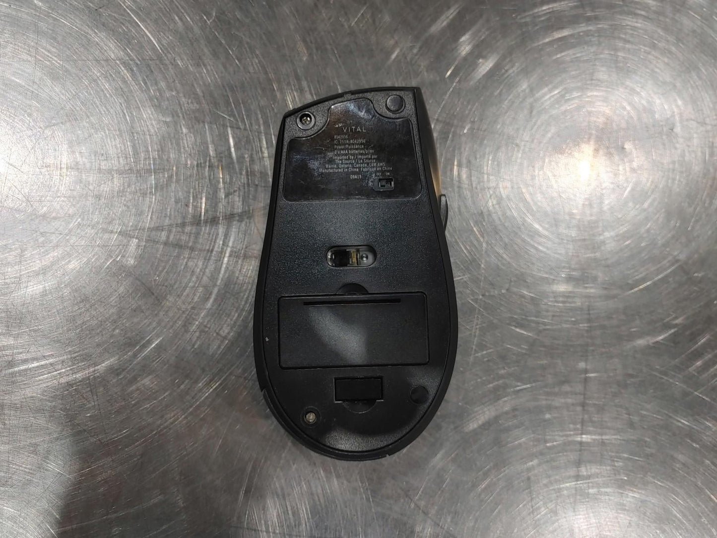 GOOD CONDITION VITAL Wireless USB 6 Button PC Mouse Black/Grey With Dongle