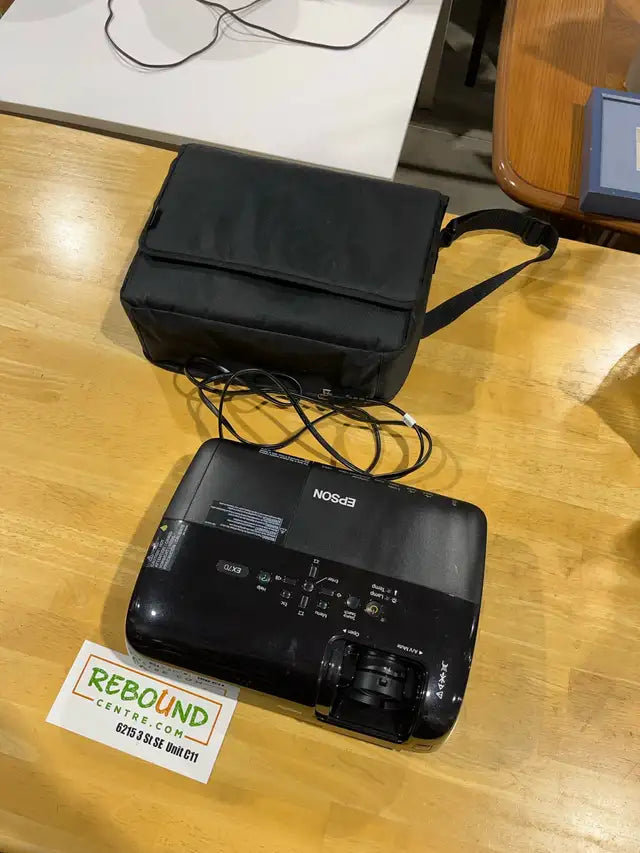 Epson EX70 Projector
