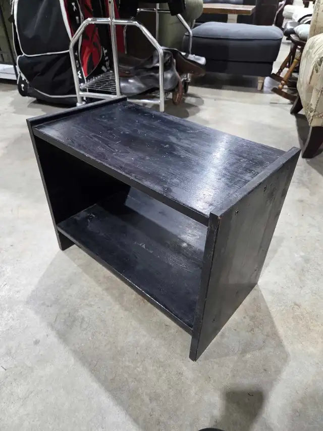 Petite étagère/table basse noire en bois