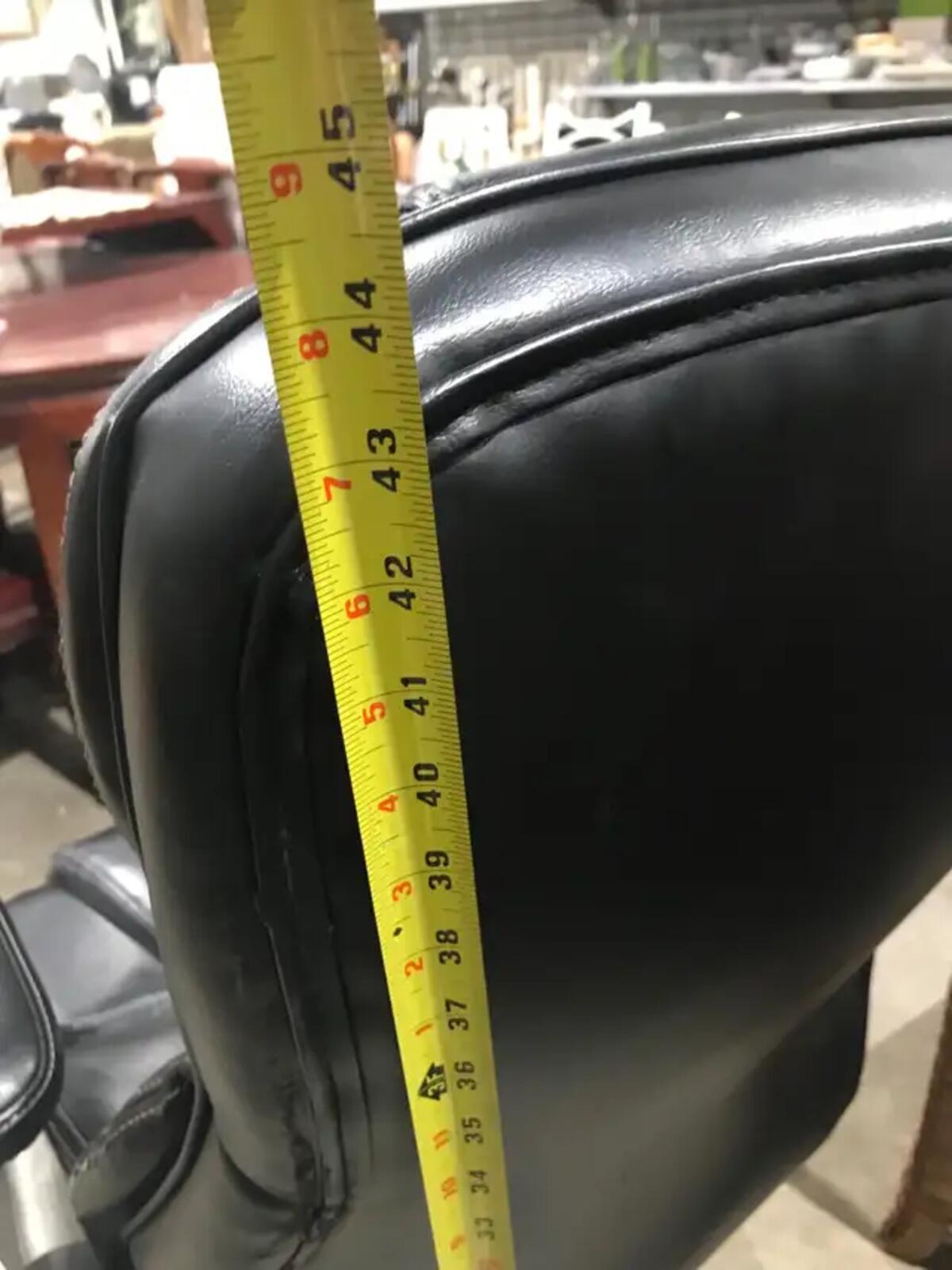 Black Office Chair with Padded Arms 43 inches