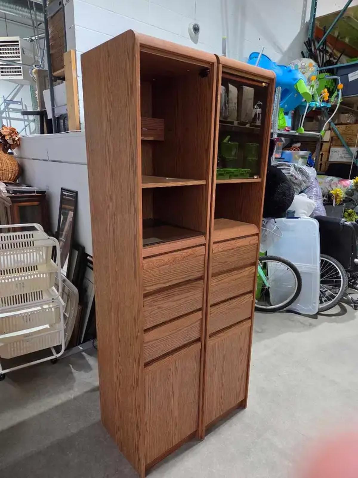 Double Lighted Display Cabinet