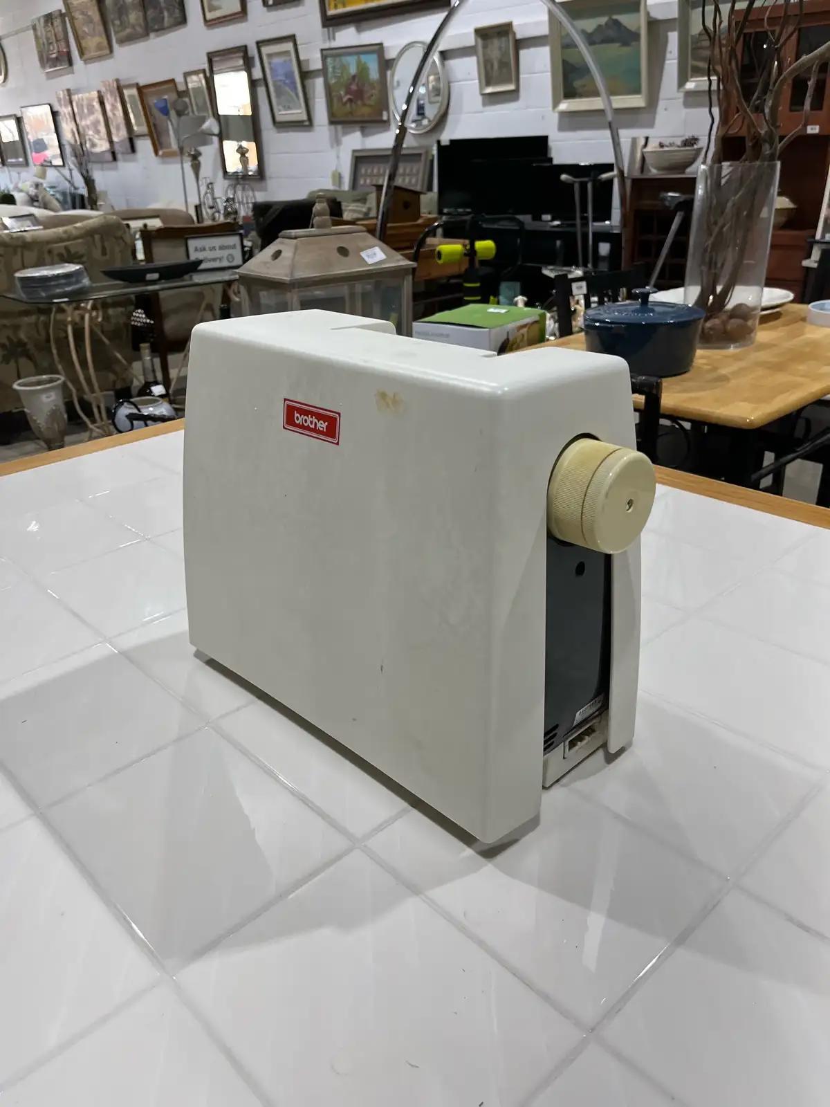 Metal Brother Sewing Machine