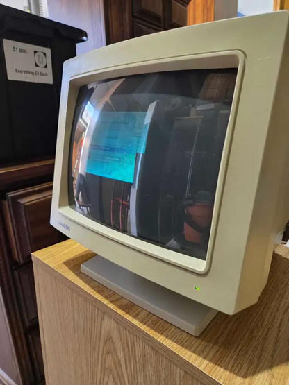 New! Aamazing 14" Monitor - CM-8489GX