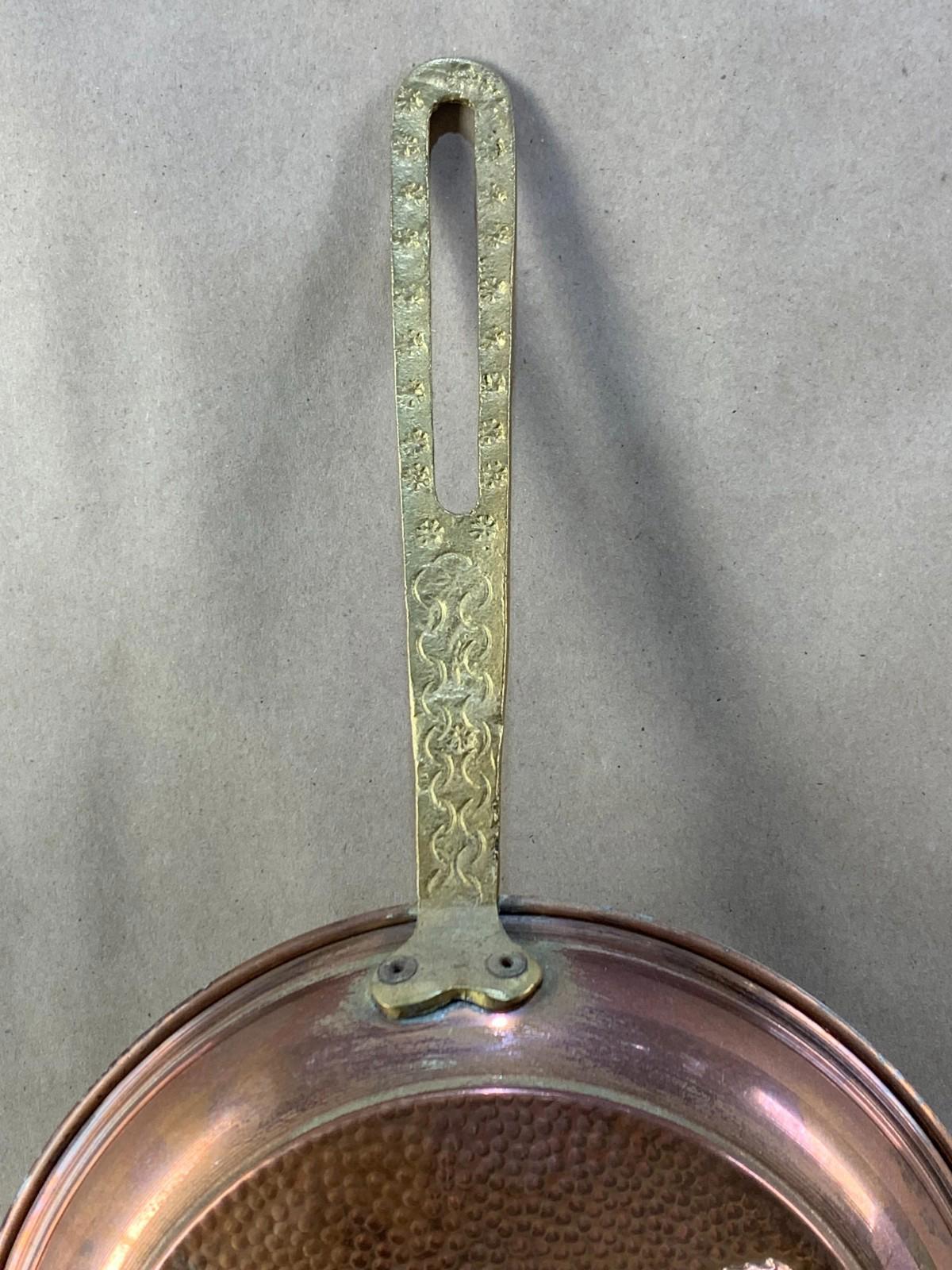 Vintage Copper Pan Mold Folk Rooster Brass Handle Great Patina