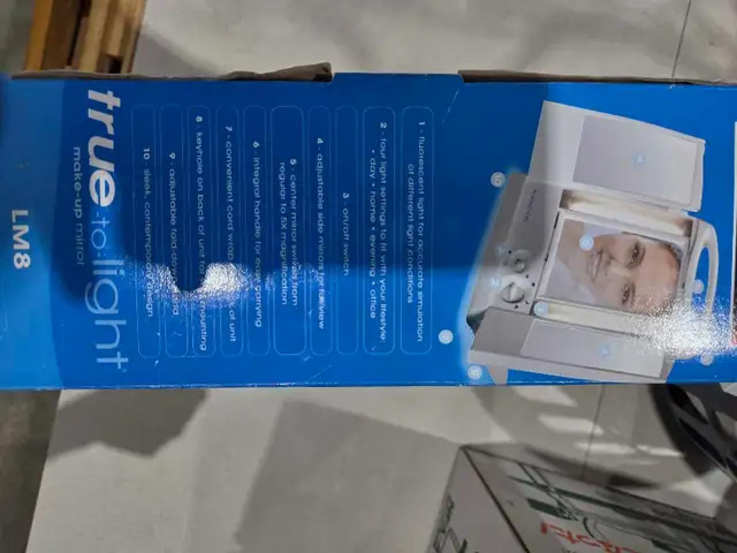 New! Remington True-to-light Mirror