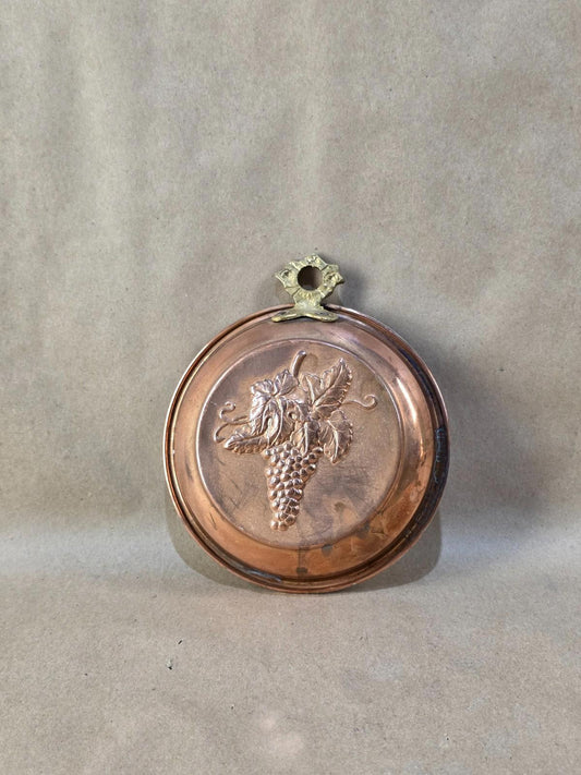 Vintage Hammered Copper & Brass Mold Wall Decor Plaque Hanging Grapes Fruit