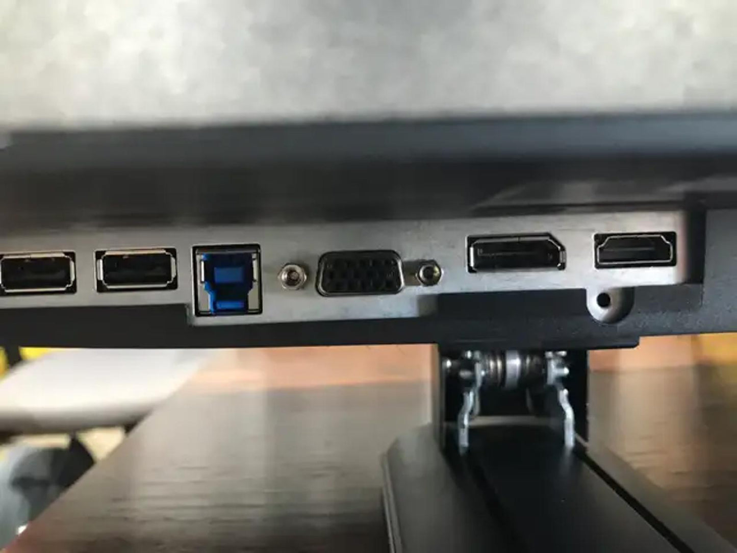 Dell P2219H 22" Monitor