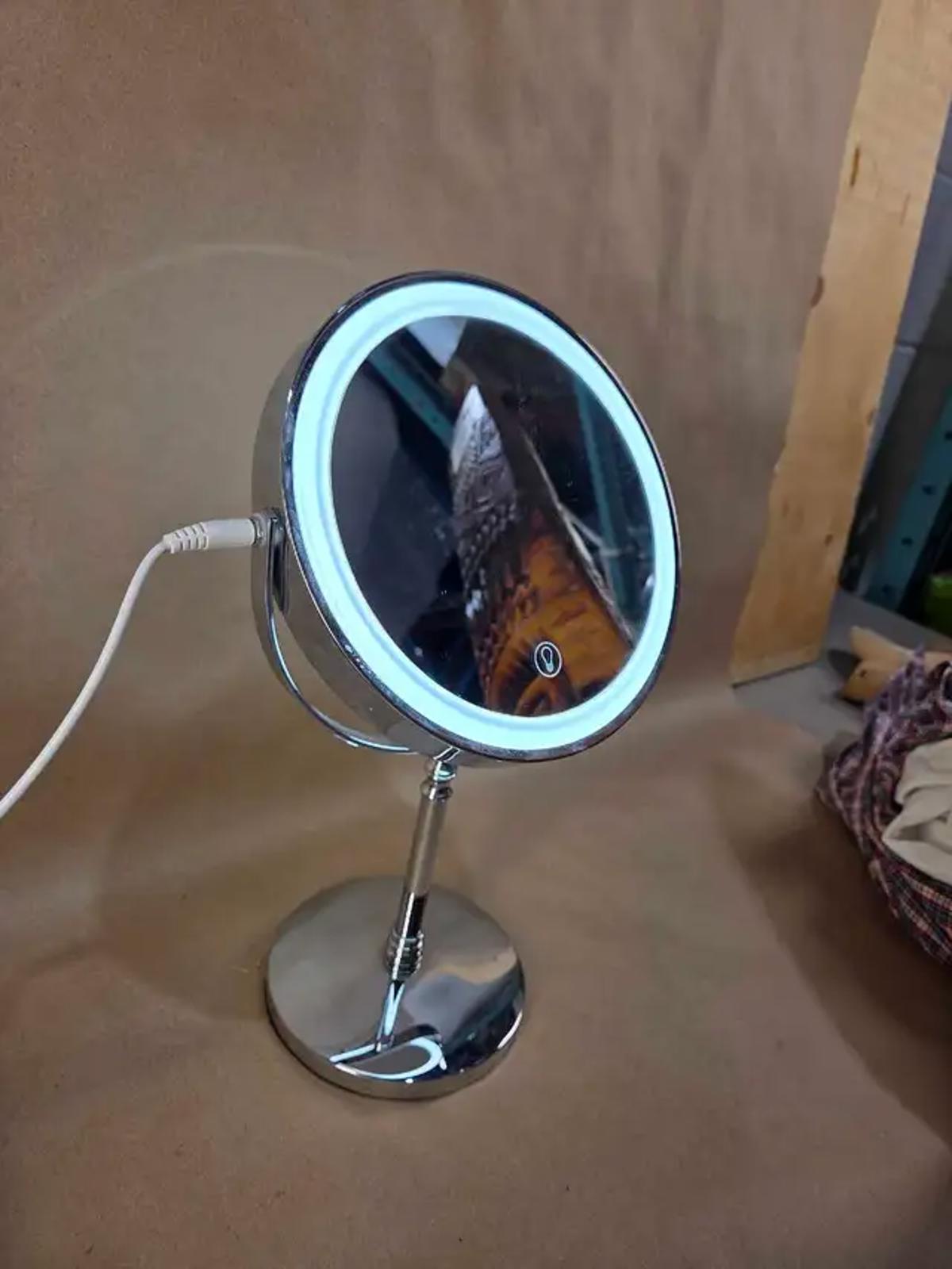 Conair Lighted Magnifying 8" Makeup Mirror