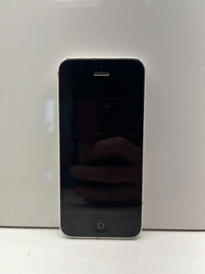 iPhone 5c White No Power FOR PARTS