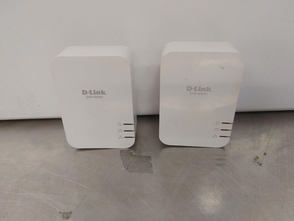 Bon état Lot de 2 adaptateurs Ethernet Gigabit CPL D-Link DHP-600AV