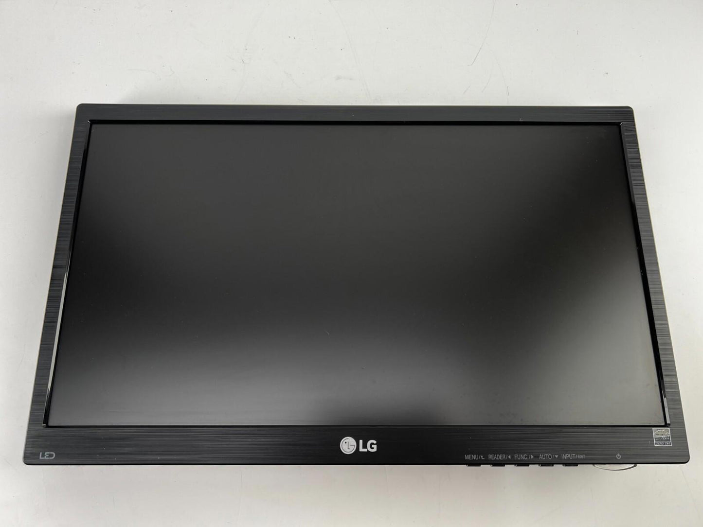 LG LED Computer Monitor 19.5” #20M37D - No Stand - No power Cable