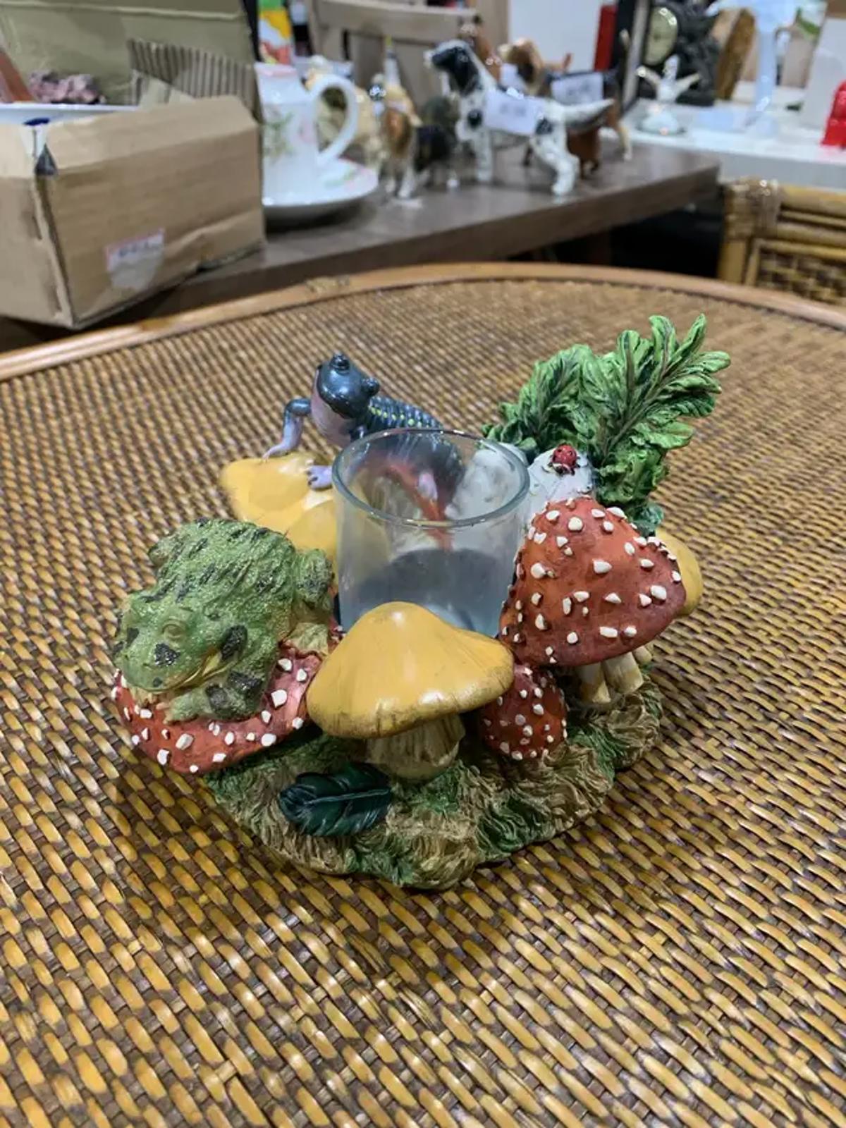 Collection of innovation Rainforest Candleholder