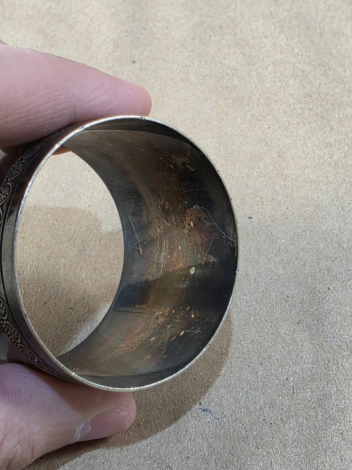 Oversize 1910s Antique American Silverplated Napkin Ring