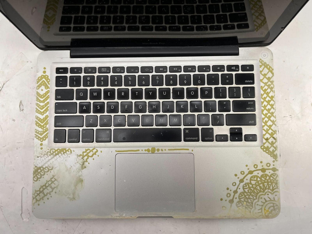 Macbook Pro 13" Mid 2009 FOR PARTS