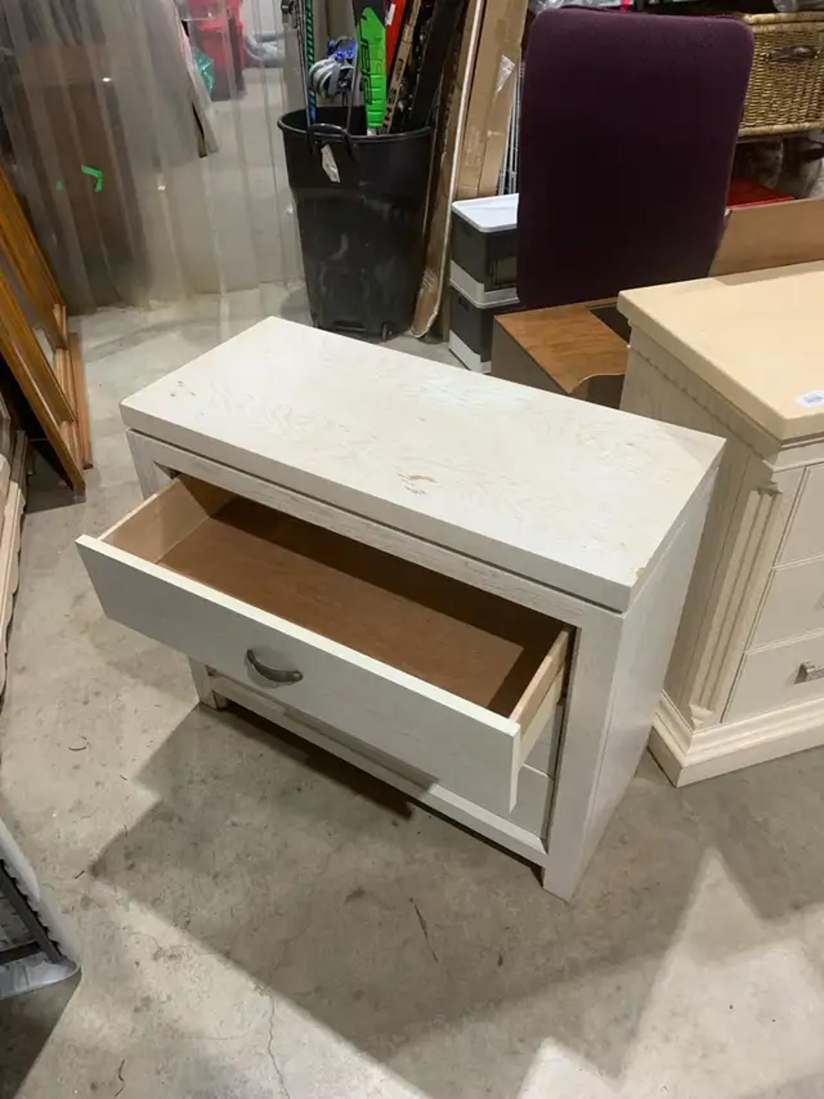 White Wood effect 3 Drawer Dresser