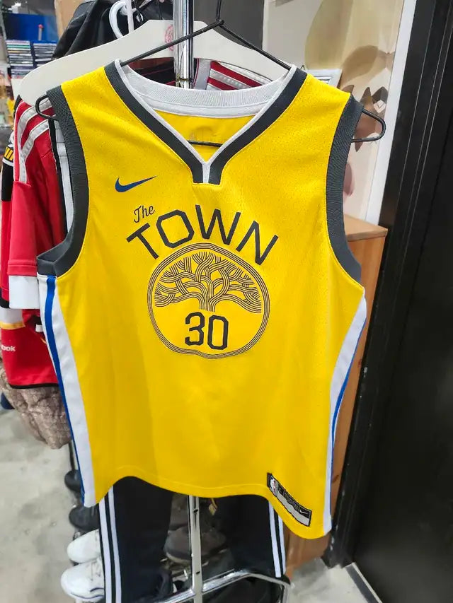 'The Town' - Curry Basketball Jersey - Youth L 14/16