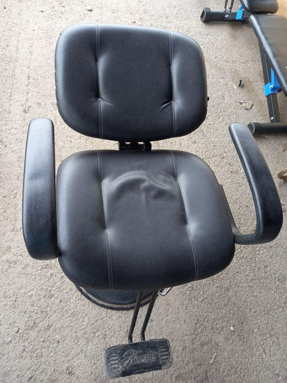 Hydraulic Recliner Barber Chair