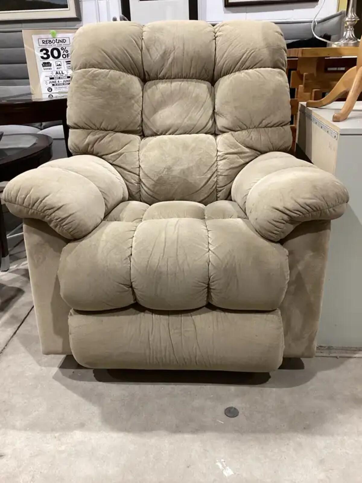 Lazy boy Beige Recliner Chair