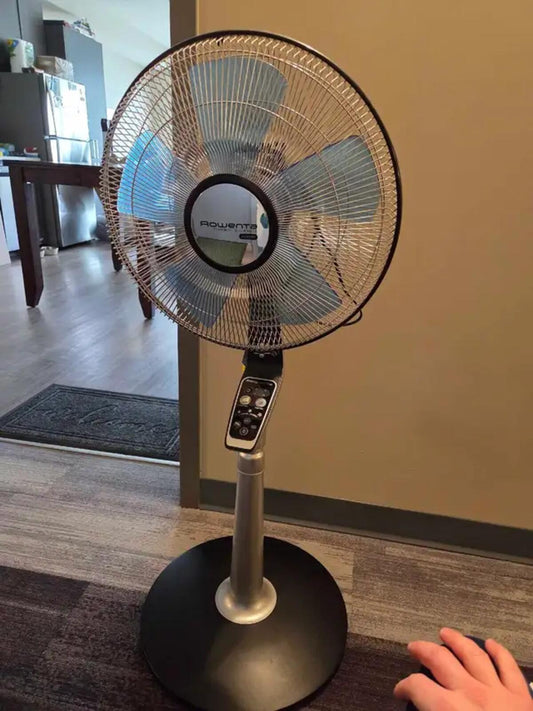 Rowenta Vu5670 Turbo Silence Stand Fan