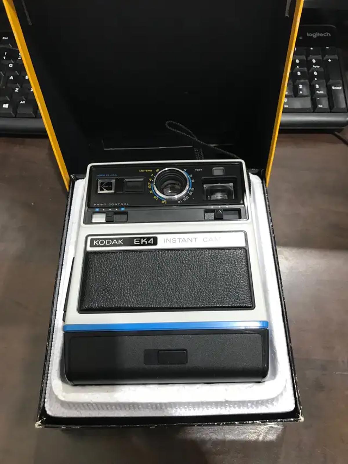 Kodak EK4 Instant Camera