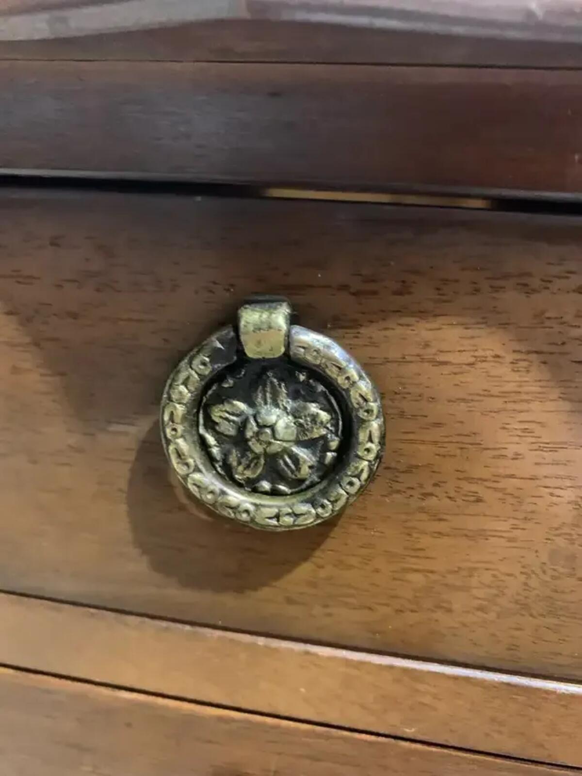 French Provincial style Solid Wood End Table