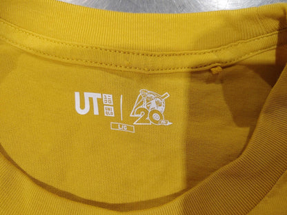 Excellent Condition UT Naruto Graphic Yellow T-Shirt Size L